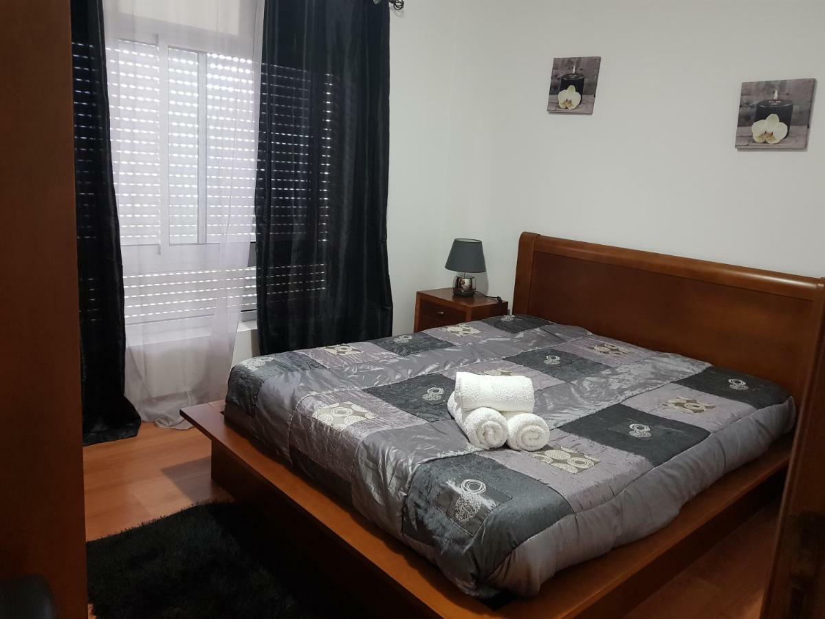 Apartamento Moderno E Elegante ポンタ・デルガダ エクステリア 写真