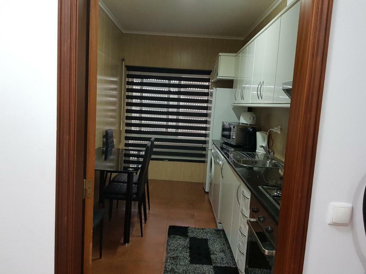 Apartamento Moderno E Elegante ポンタ・デルガダ エクステリア 写真
